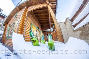 Apéritif sur la terrasse du chalet à Pyrénées 2000 Font Romeu