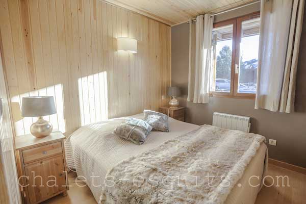 chambre avec lit 160 chalet cosy