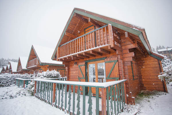 Arctic cabin chalet